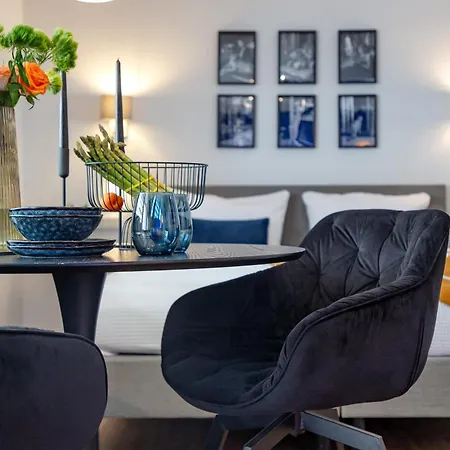 Blau Aprikoeoes * Вестерланд